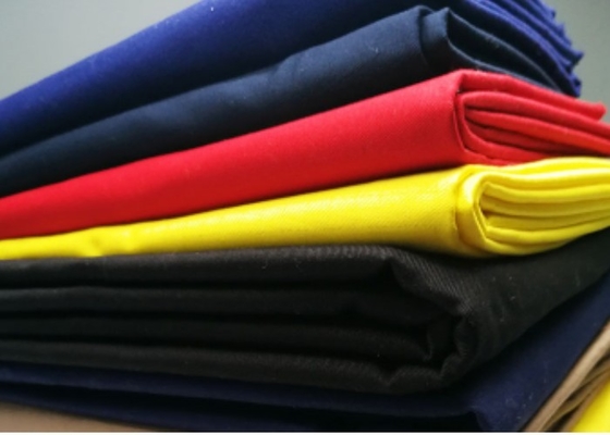 Versatile Polyester Cotton Fire Resistant Anti Static Fabric 235gsm